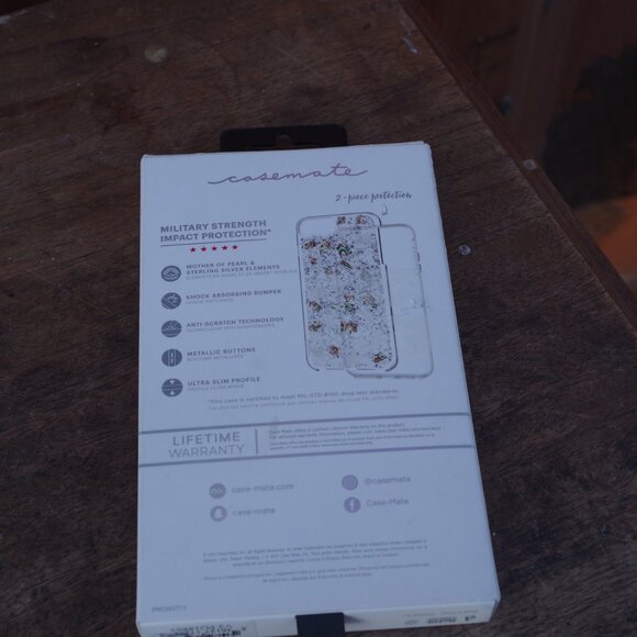 Brand New I Phone 8 Plus Genuine  Mother Of Pearl - Picture 2 of 3